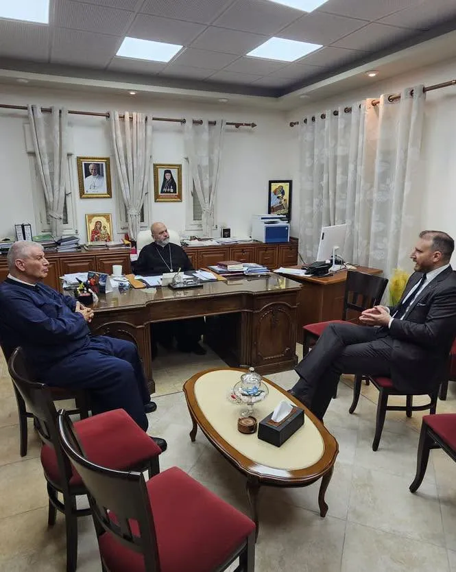 سيادة المطران متى يستقبل القنصل العام لرومانيا